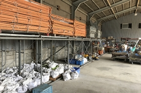 建設業・資材置場